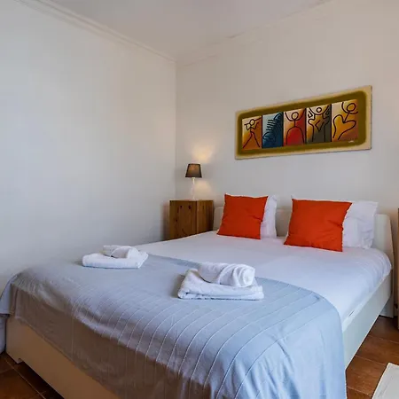 Tagus Views Ii ליסבון