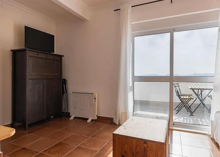 Tagus Views Ii * Lisboa